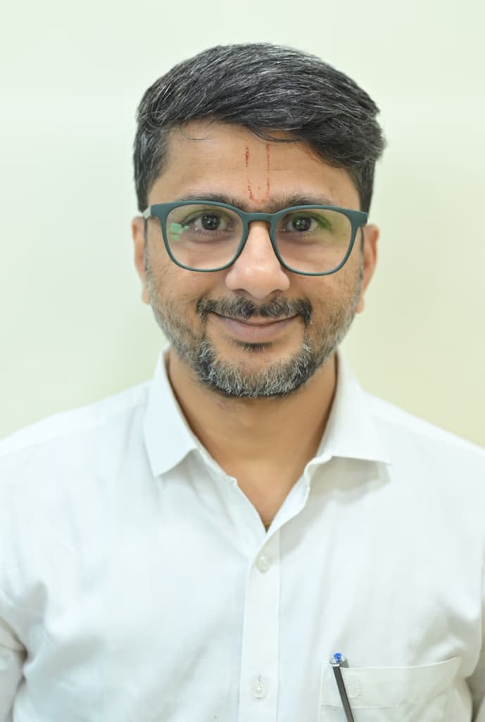 Chirag Shah